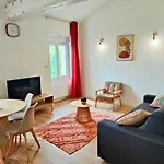 2 En 1, 10 Pers, Parking, Wifi Apartment *