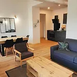 2 En 1, 10 Pers, Parking, Wifi Apartment